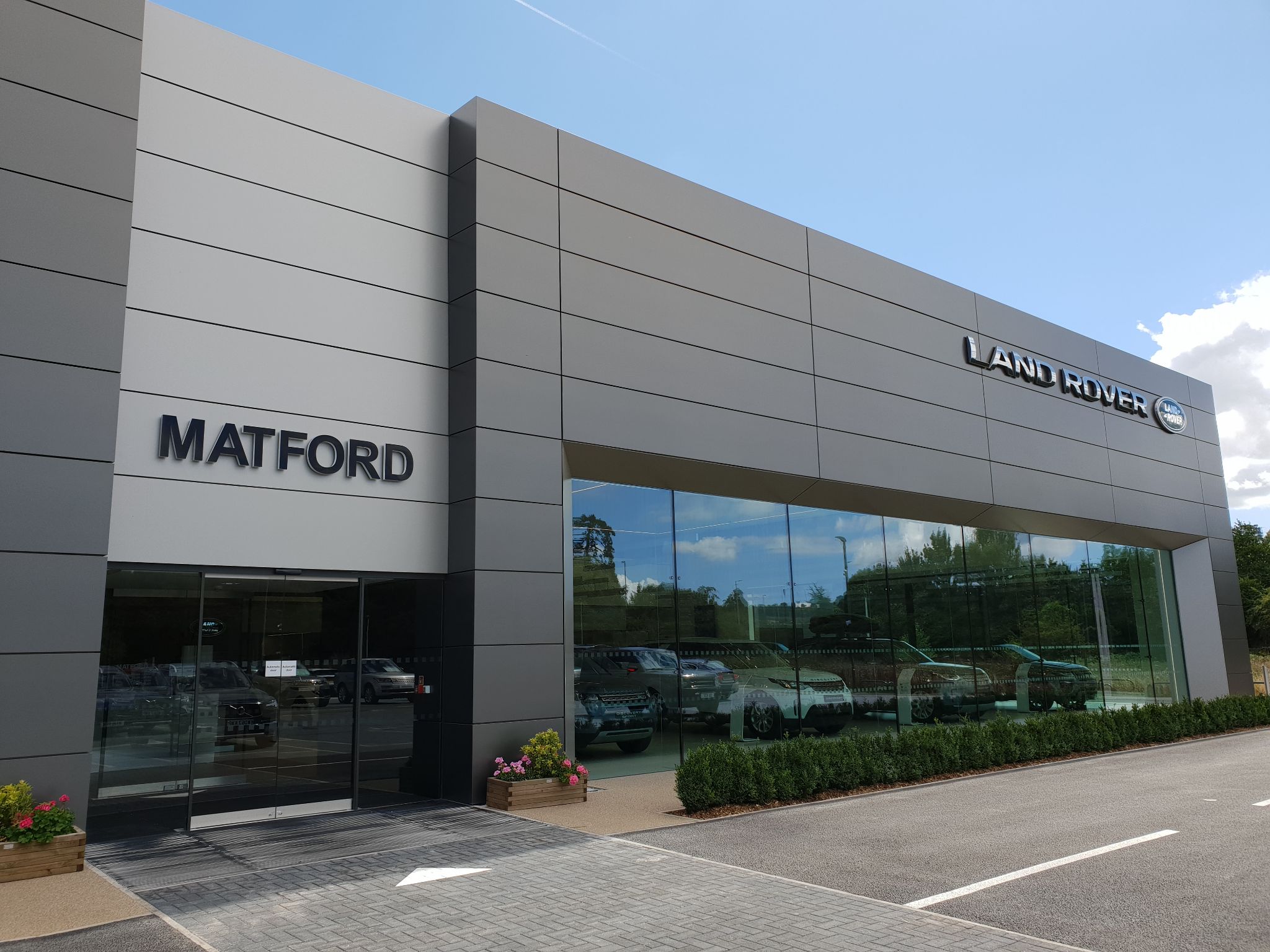 Vertu Motors Land Rover Exeter Car dealership in Exeter AutoTrader